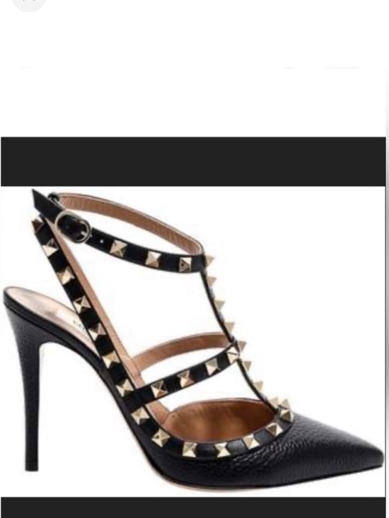 None Shoes - VALENTINO GARAVANI Rockstuds New